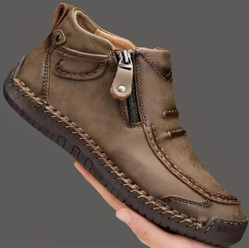 Klassische handgefertigte Leder-Stiefeletten für Herren